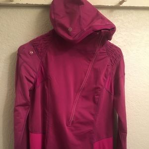 Lululemon Run for it fuchsia Pullover hoodie